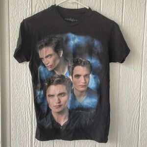 The Twilight Saga movie Edward Cullen t-shirt sz S